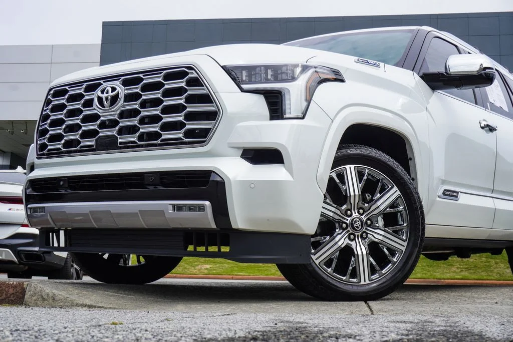 Used 2025 Beige Toyota Capstone image 2