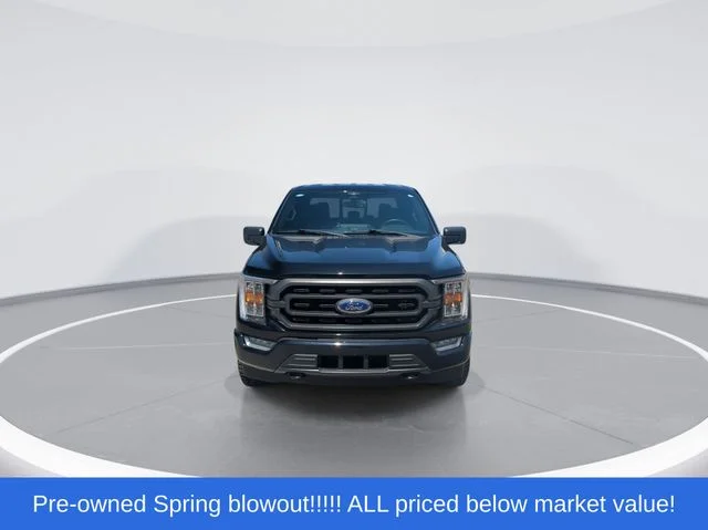 Used 2023 Black Ford XLT image 3