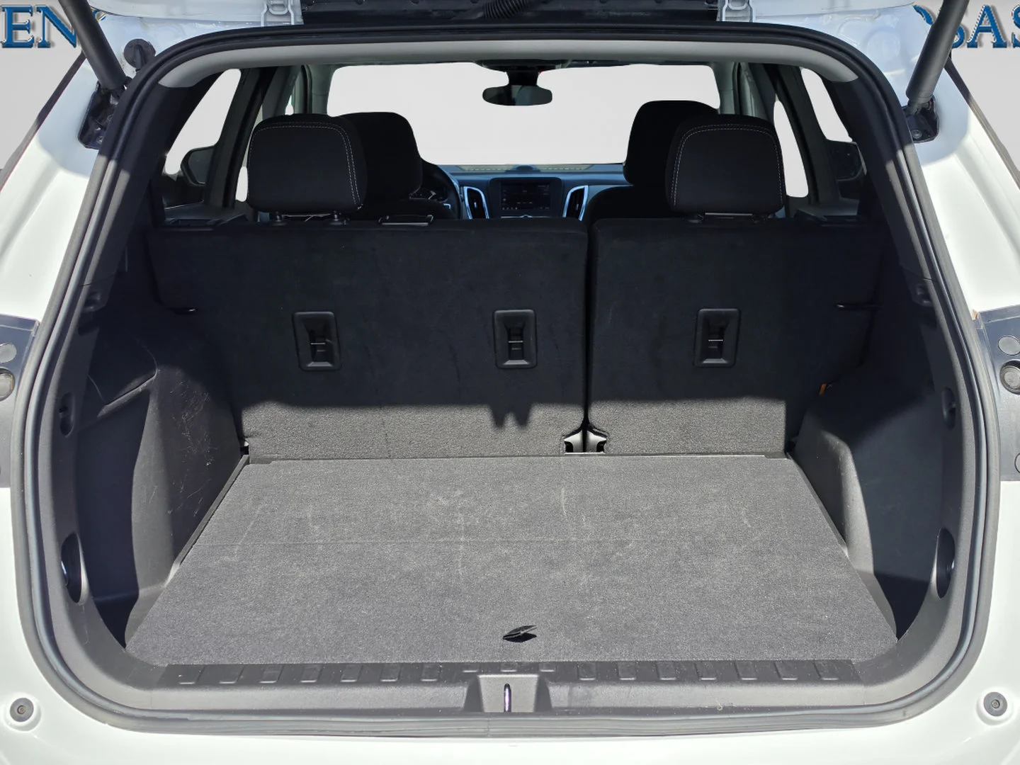 Used 2024 Summit White Chevrolet LT image 15