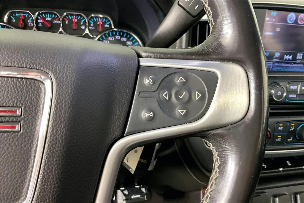 Certified Used 2018 White GMC SLT image 11