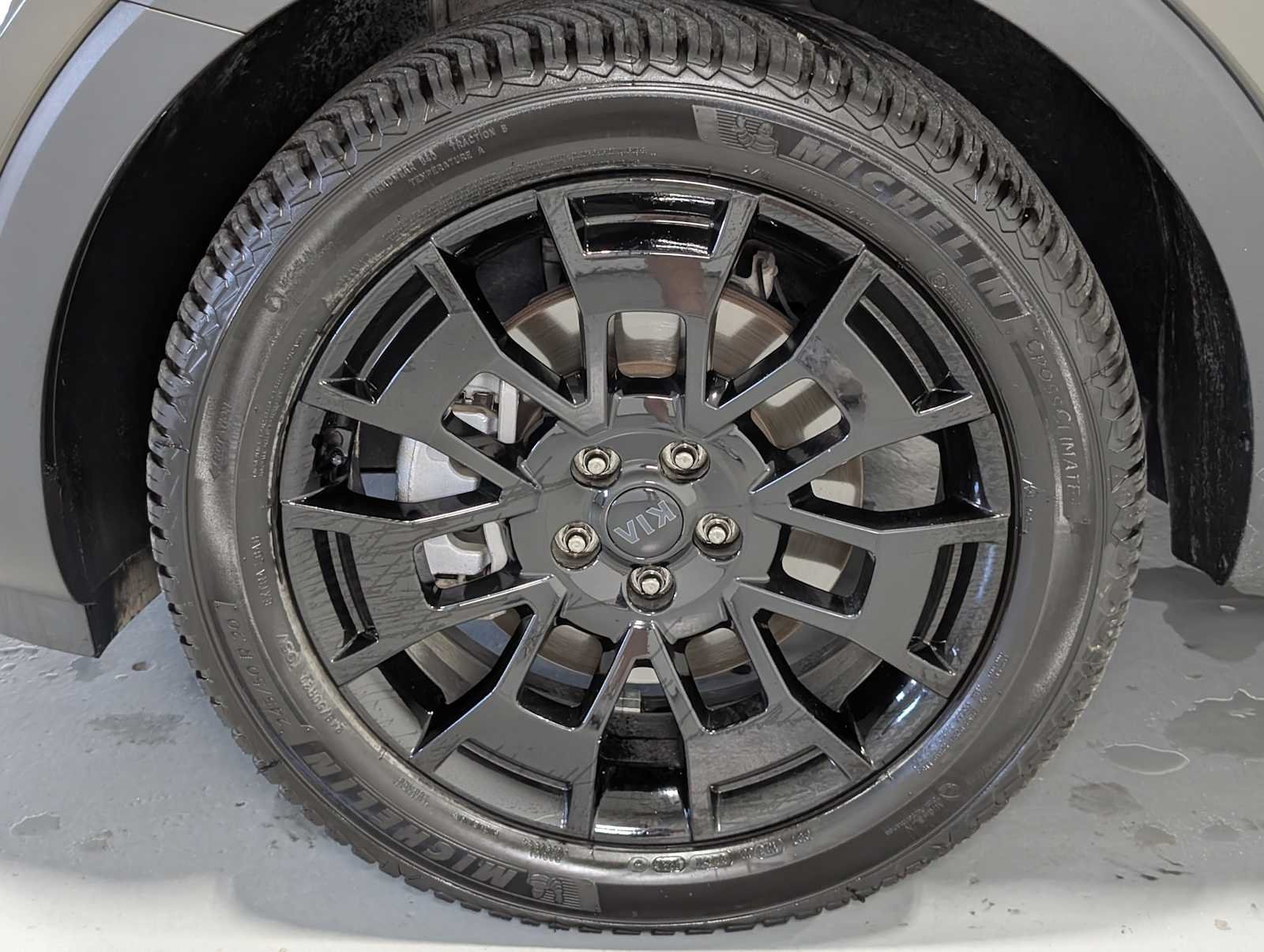 Used 2021 MOSS Kia EX image 3