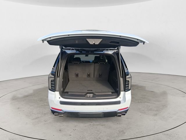 New 2026 Polar White Tricoat Chevrolet High Country image 16