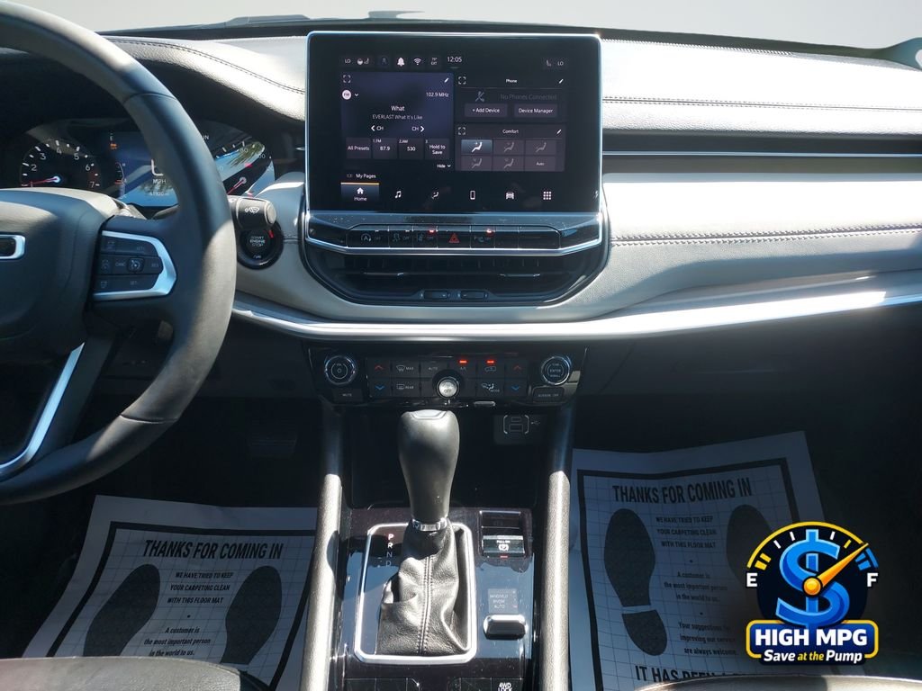 Used 2025 Silver Jeep Limited image 12