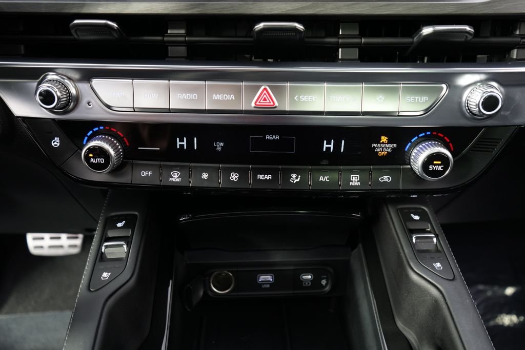Used 2025 Gray Kia SX X-Line image 25