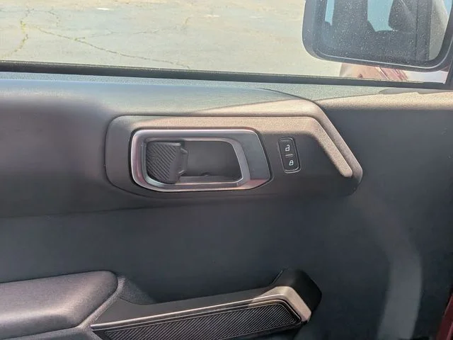 Used 2025 Red Ford Badlands image 13