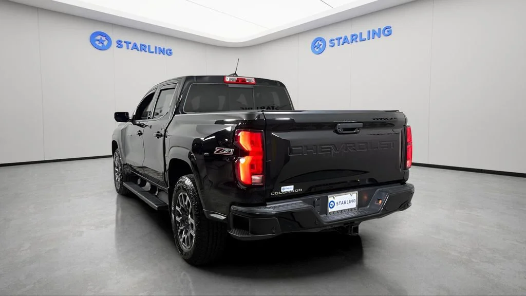 Used 2024 Black Chevrolet Z71 image 7