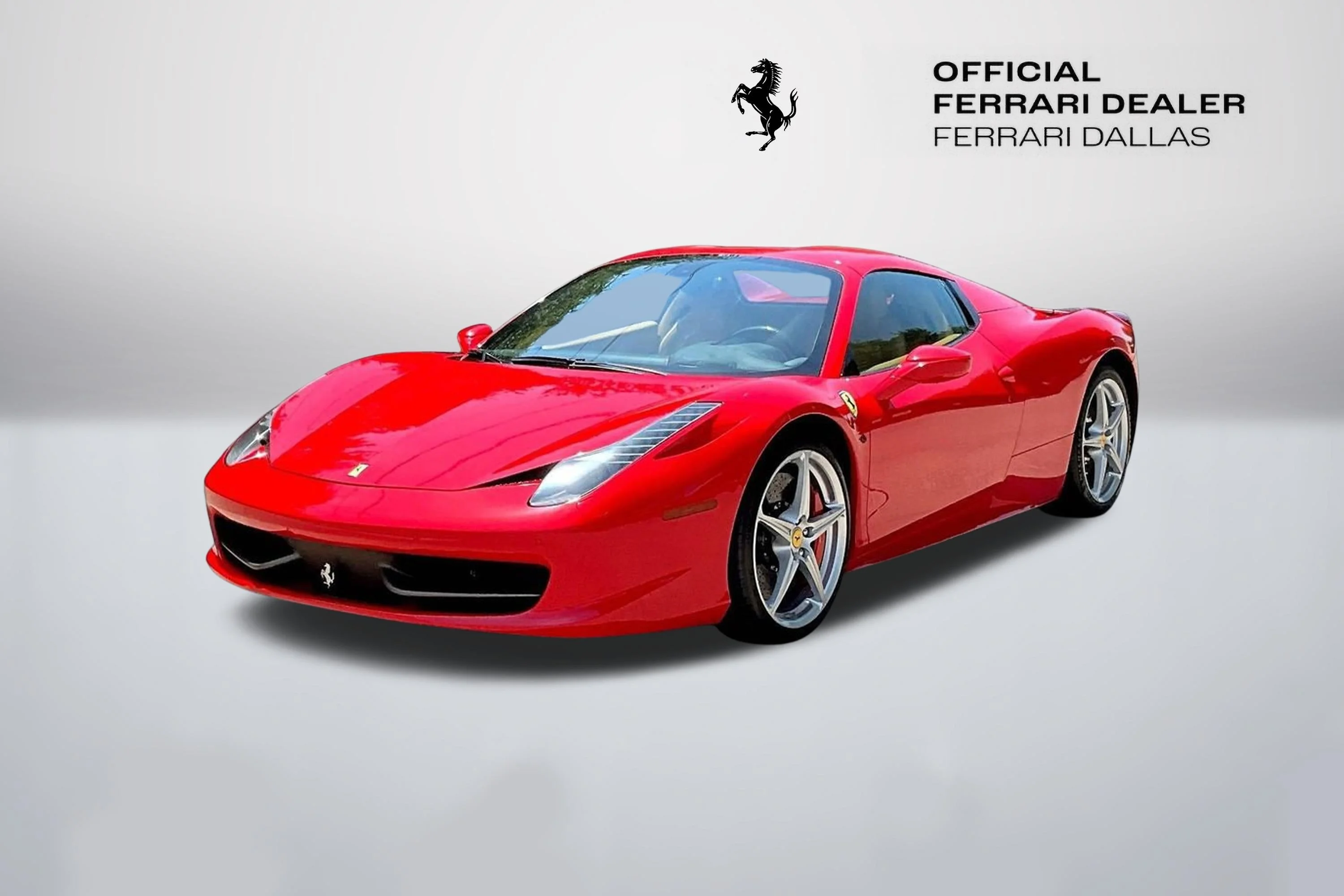 Used 2012 Rosso Corsa Ferrari  image 3