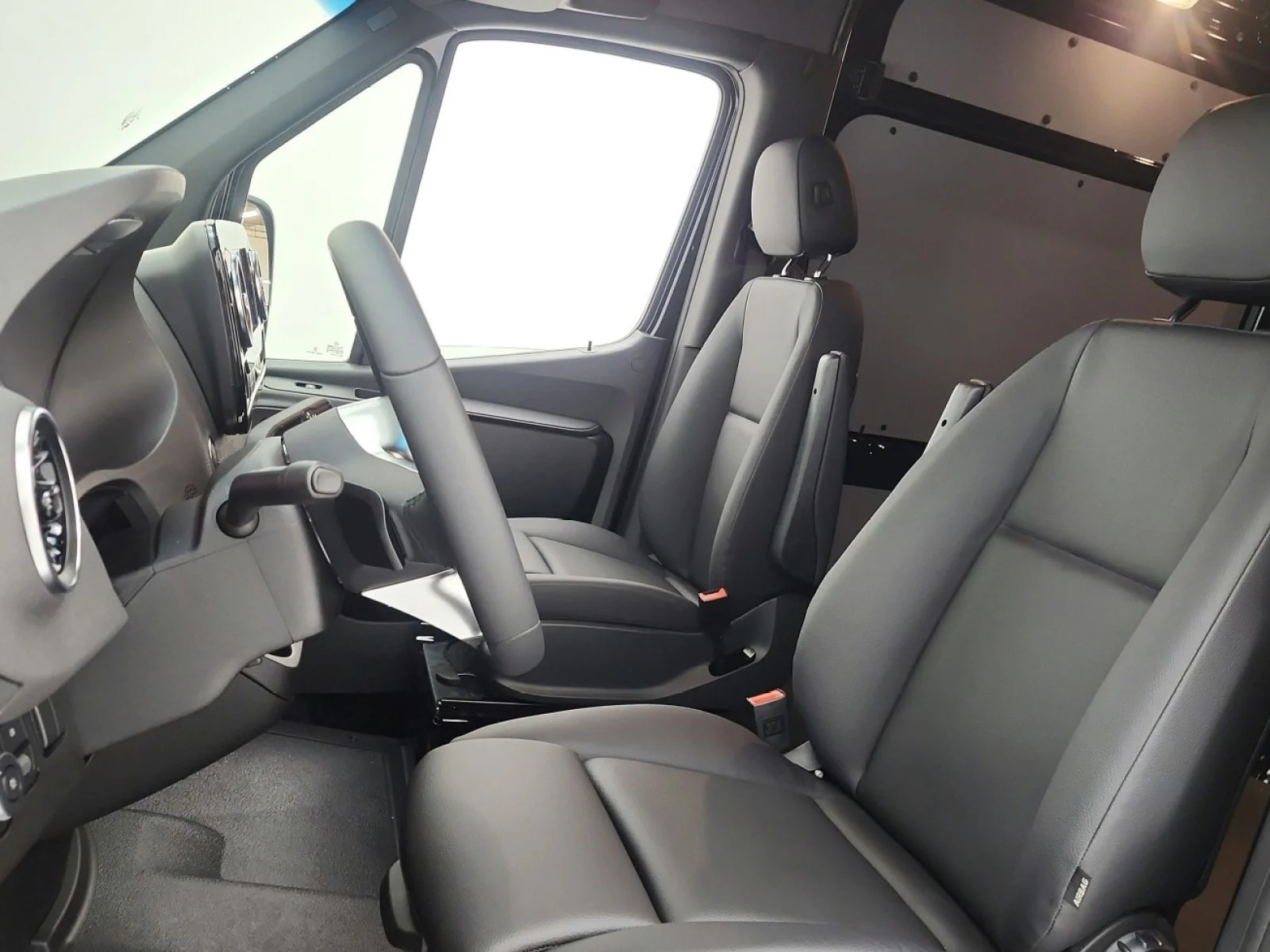 2026 Mercedes-Benz Sprinter Cargo Van Base - Photo 12