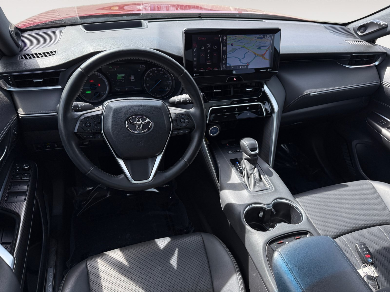 Used 2022 Pearl Toyota Limited image 15