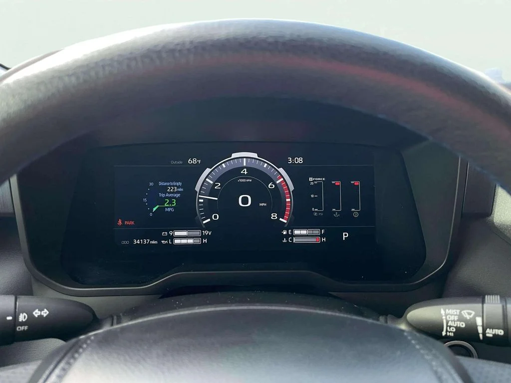 Used 2023 Magnetic Gray Metallic Toyota Platinum image 19