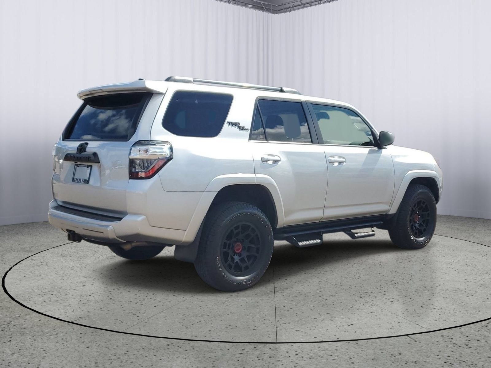 Used 2022 Silver Toyota TRD Off-Road Premium image 4