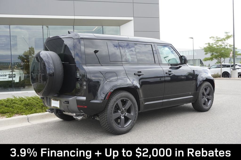 2026 Land Rover Defender V8 - Photo 4