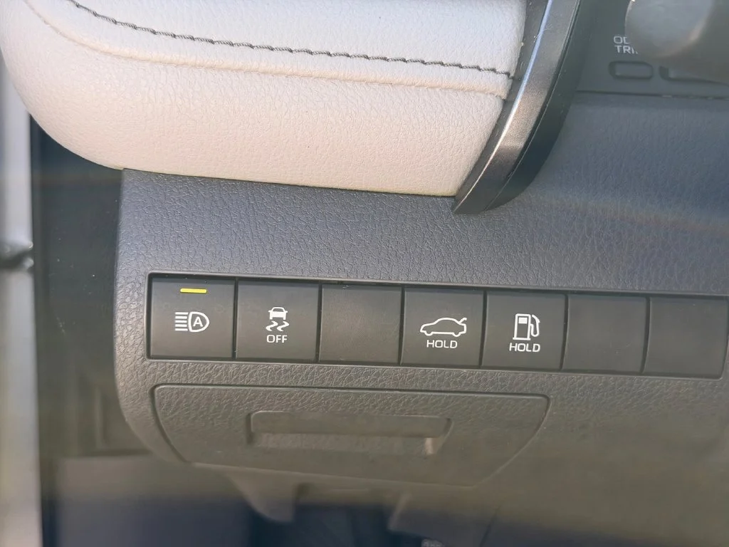 Used 2023 White Toyota SE image 28