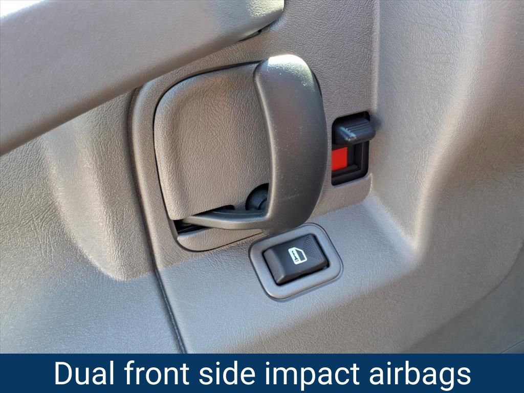 2025 Chevrolet Express Cargo Work Van - Photo 23