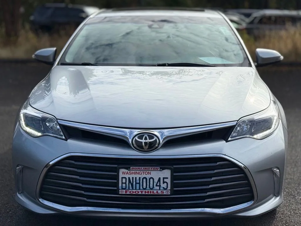 Used 2017 Celestial Silver Metallic Toyota Limited image 8