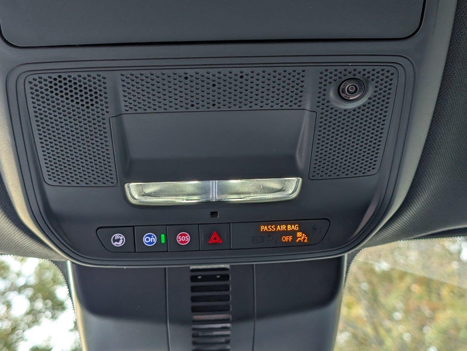 New 2027 Summit White GMC Elevation image 20