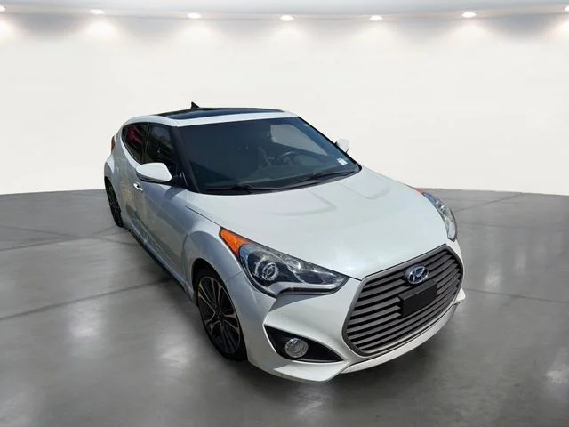 Used 2016 White Hyundai Turbo image 9