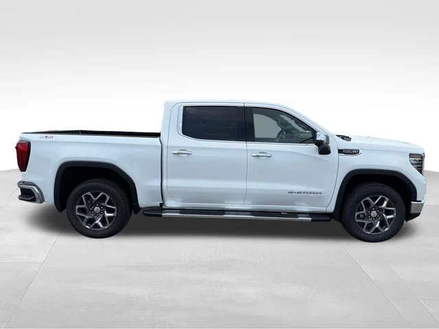 2026 GMC Sierra 1500 SLT - Photo 8
