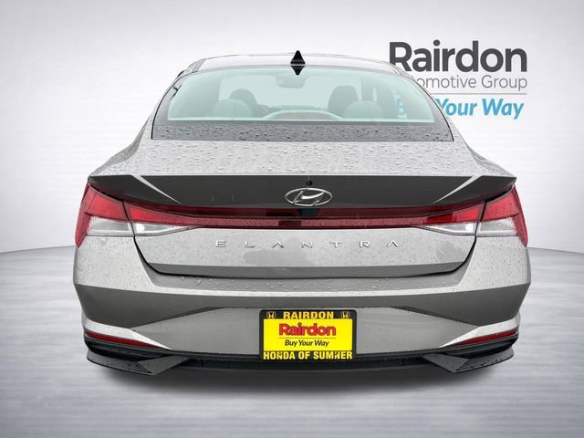 Used 2022 Fluid Metal Hyundai SEL image 6