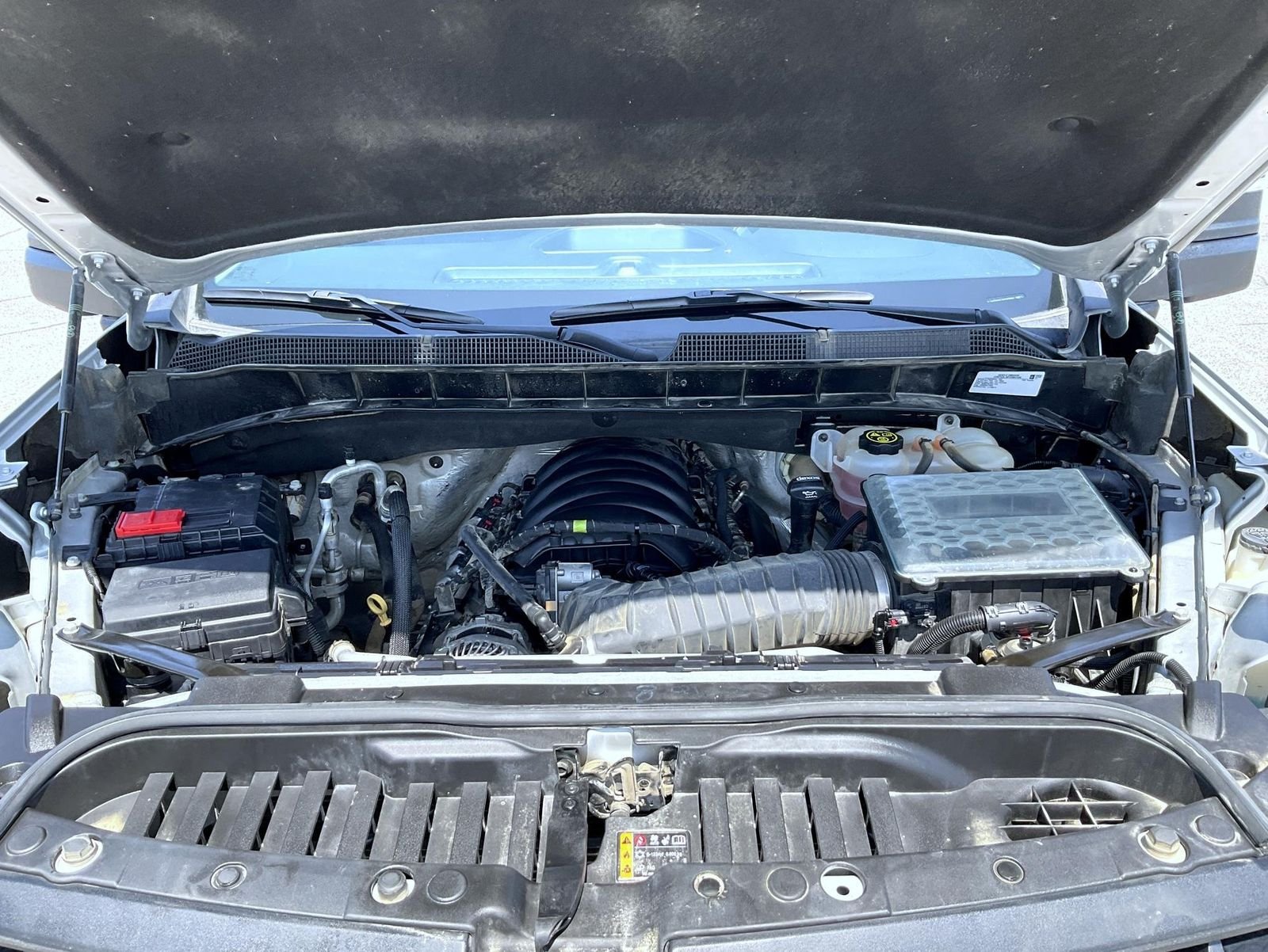 Used 2021 Silver Chevrolet RST image 25