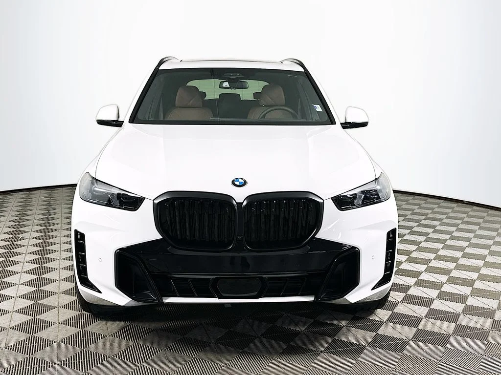 New 2026 Alpine White BMW xDrive40i image 2