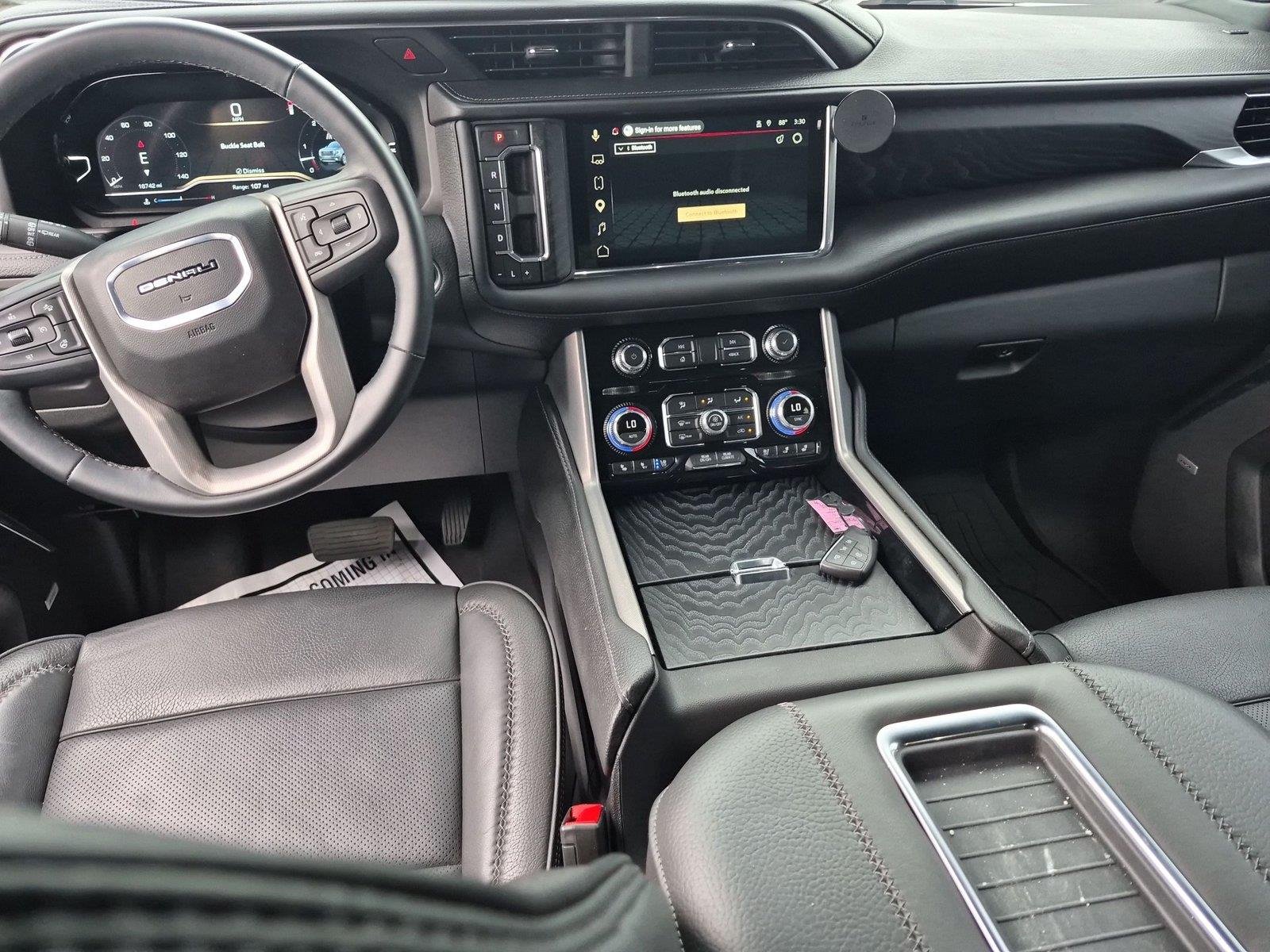 Used 2024 Onyx Black GMC Denali image 30