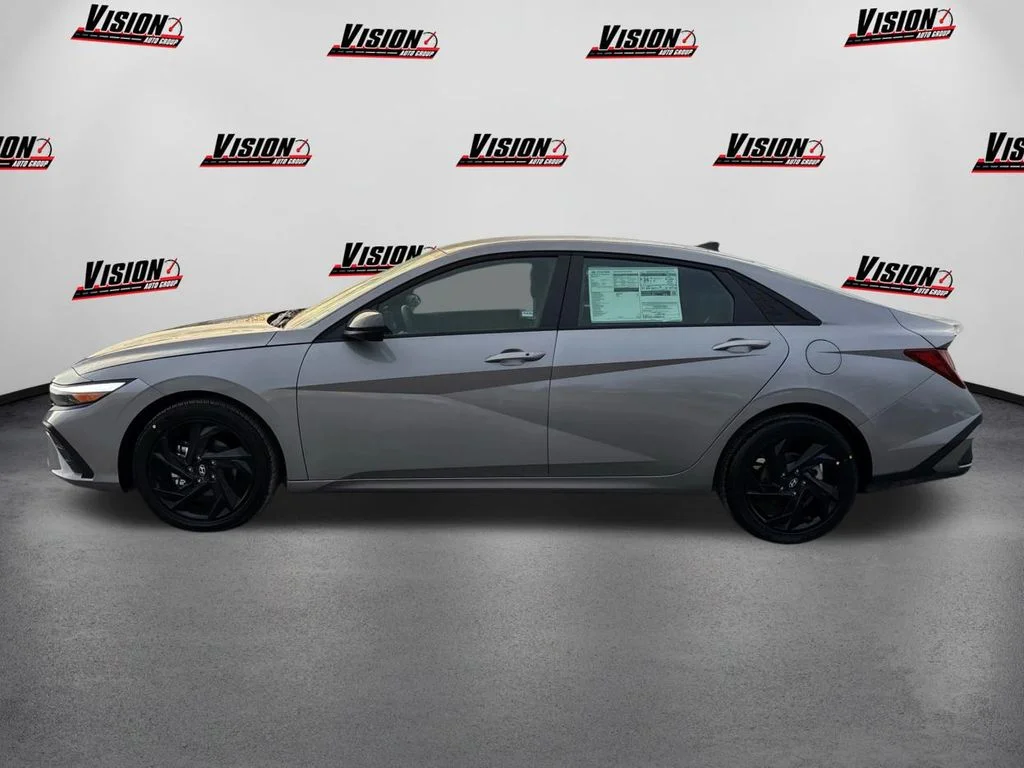 New 2026 Silver Hyundai SEL Sport image 8