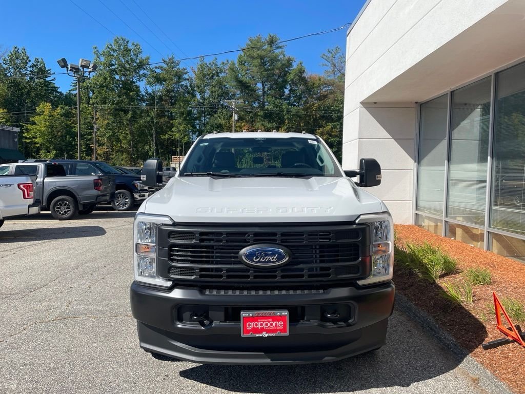 New 2026 Oxford White Ford F-350® XL image 3