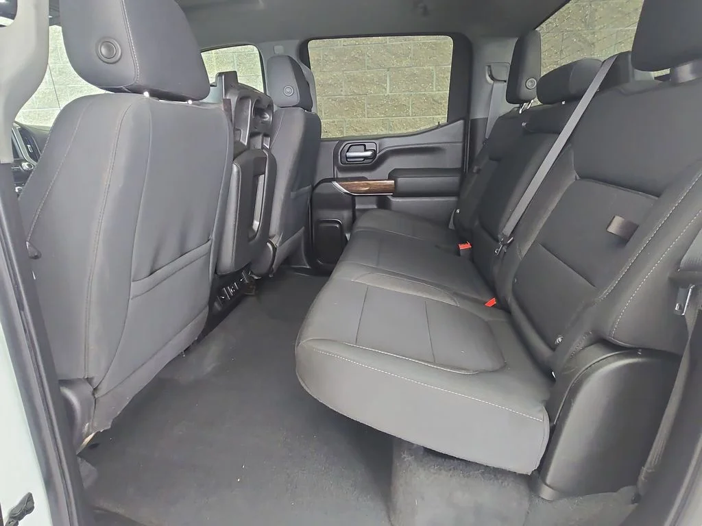 Used 2021 White GMC Elevation image 39