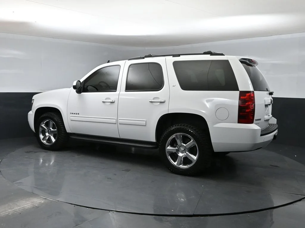 Used 2013 White Chevrolet LT image 4