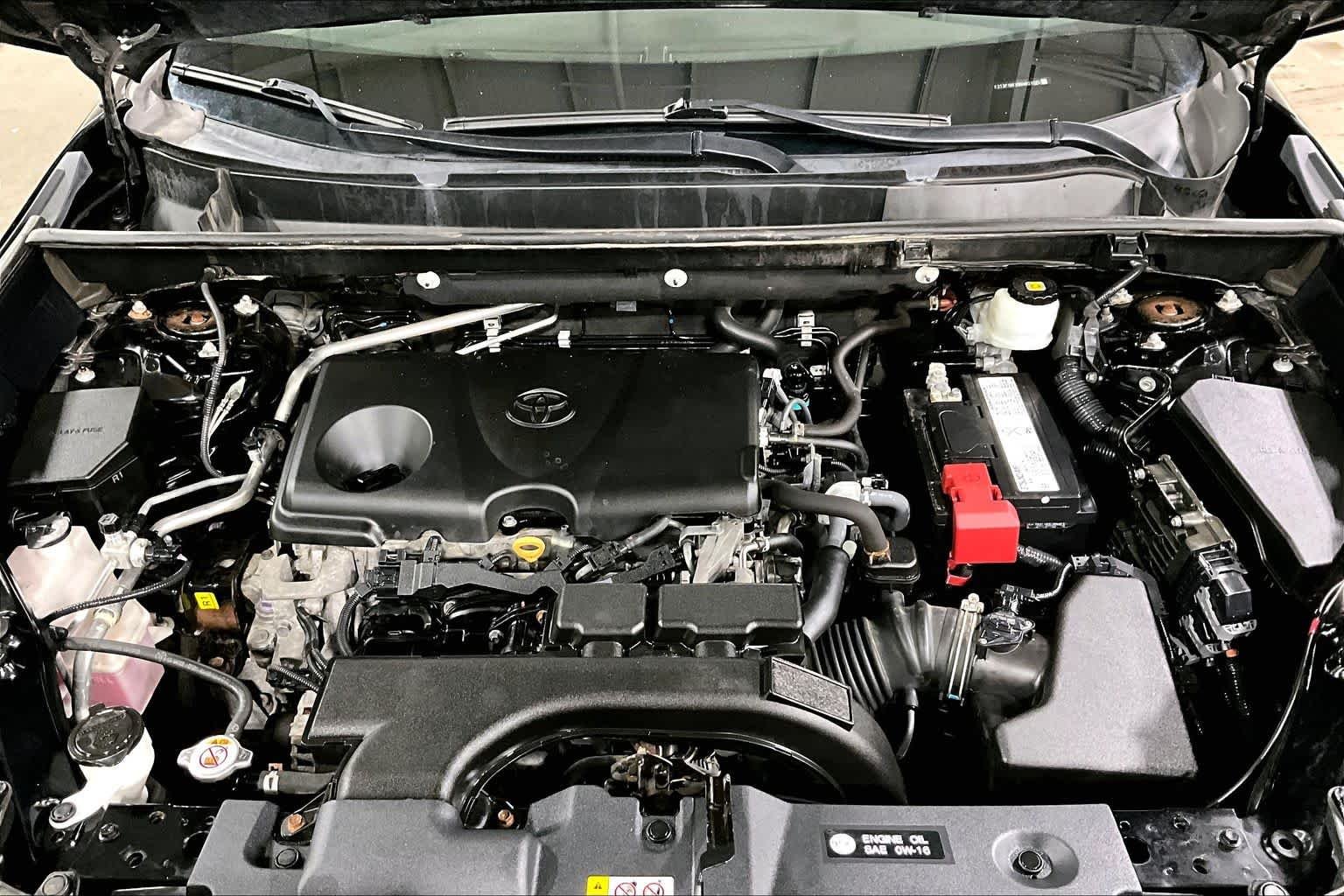 Used 2019 Midnight Black Metallic Toyota XLE image 32