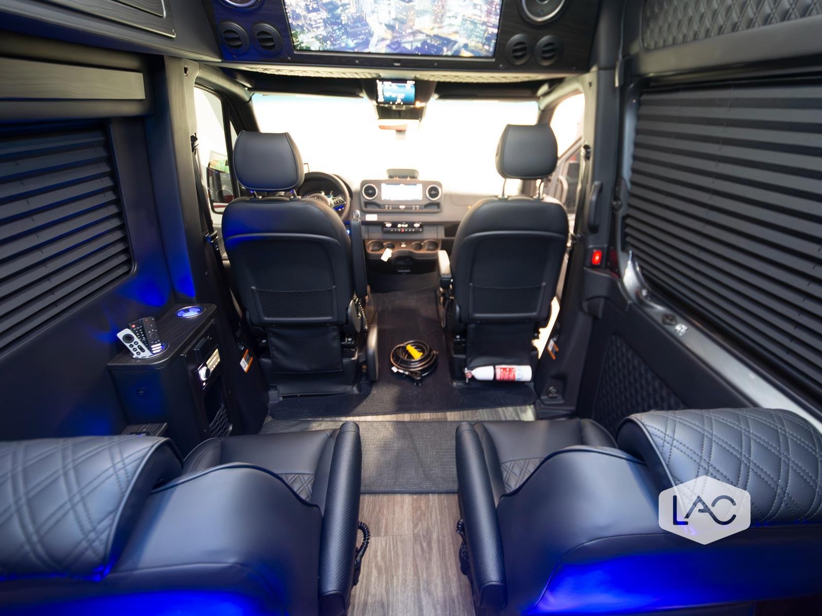 New 2026 Selenite gray metallic OGV Luxury Coach AWD ULTIMATE 1080ah ADV Pkg image 22
