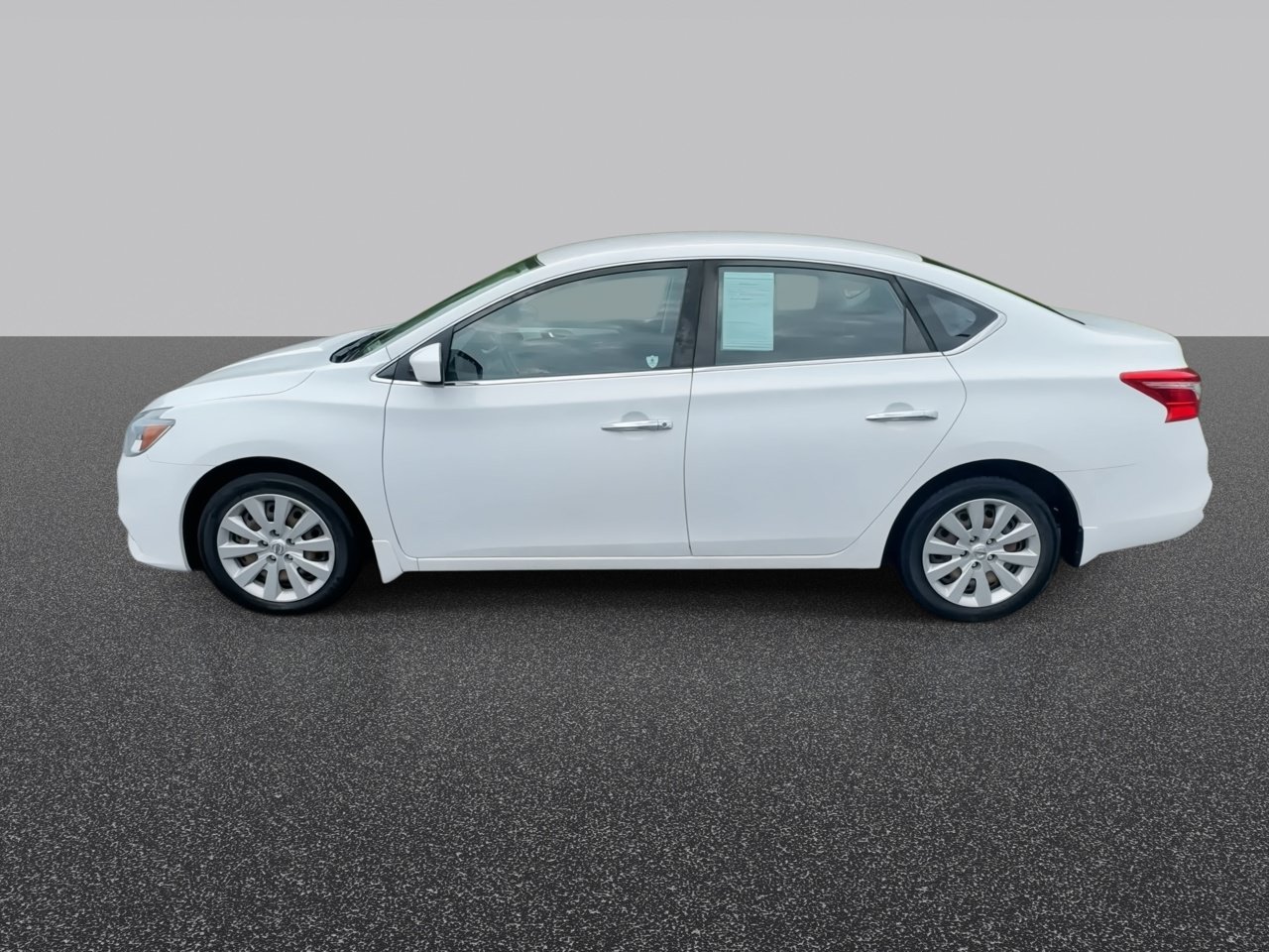 Used 2016 Fresh Powder Nissan S image 5