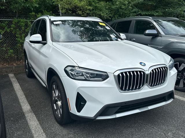 2022 BMW X3 sDrive30i's photo