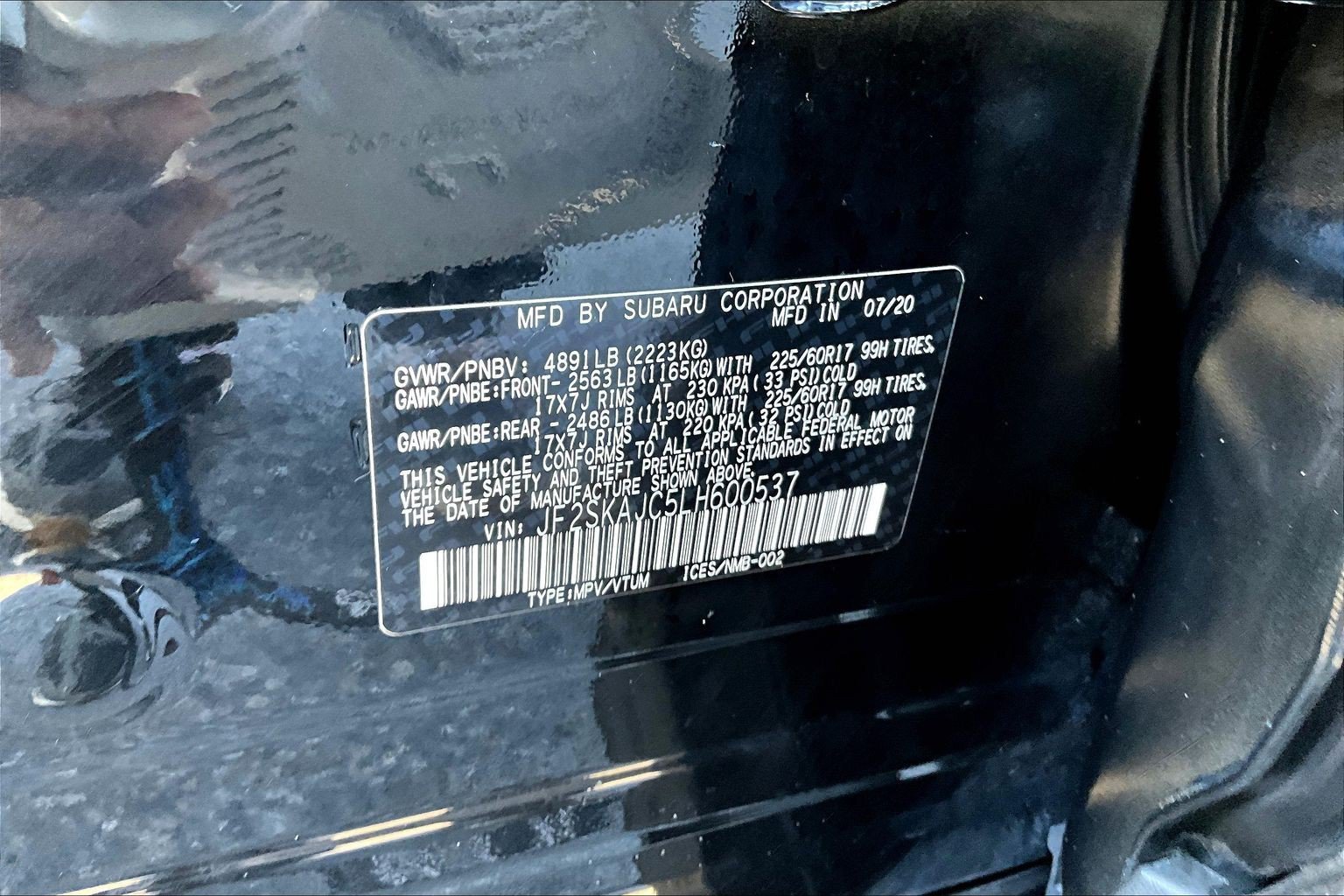 Used 2020 Black Subaru Premium image 17