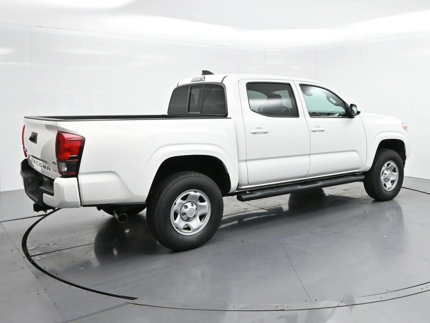 Used 2023 White Toyota SR image 7