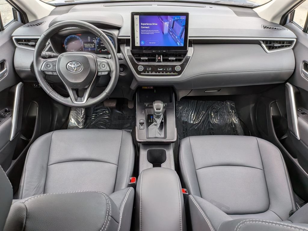 Used 2026  Toyota XLE image 5