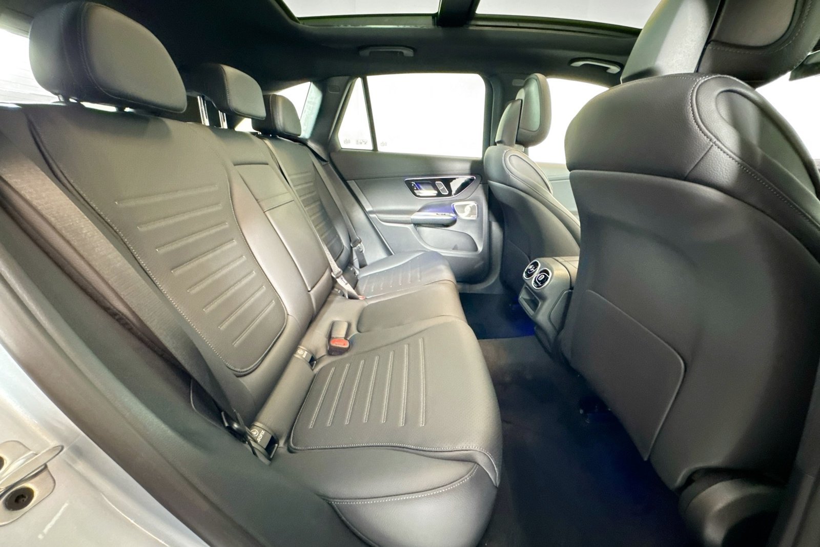 New 2026 Cirrus Silver Metallic Mercedes-Benz GLC 300 image 25
