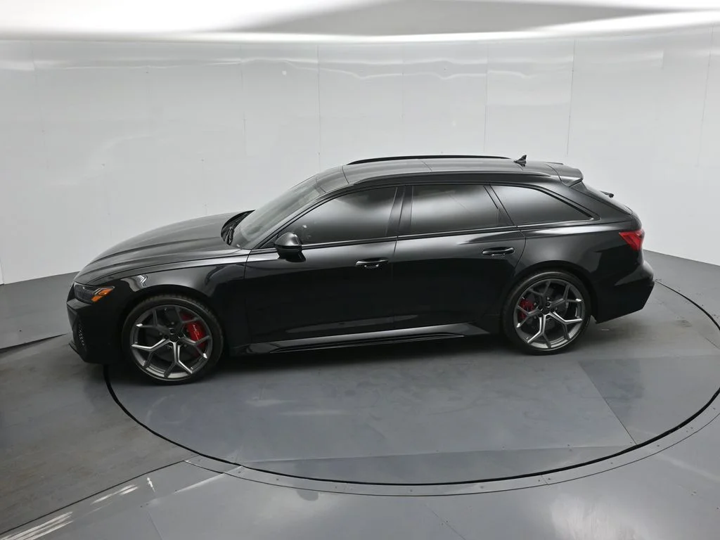 Used 2026 Black Audi 4.0T image 44