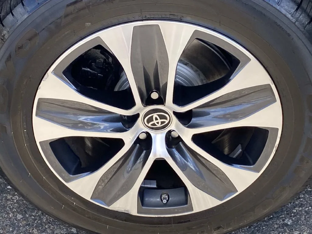 Used 2023 Beige Toyota XLE image 31