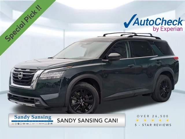 2023 Nissan Pathfinder SL 4WD's photo