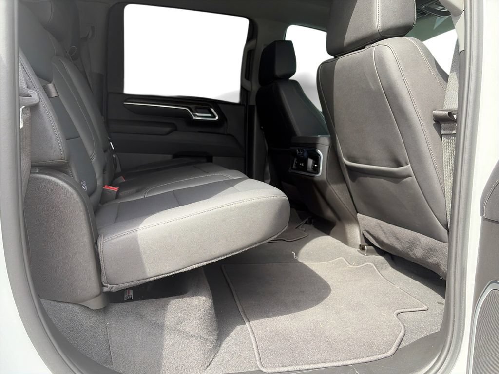 2025 GMC Sierra 2500HD SLT - Photo 28
