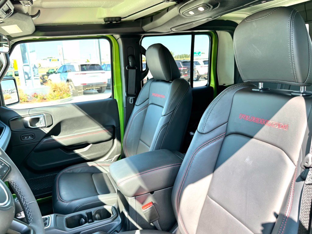 Used 2025 Green Jeep Rubicon image 16