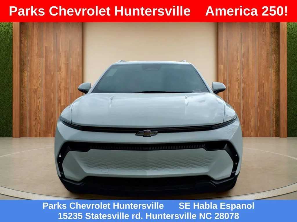 New 2026 Summit White Chevrolet LT image 2