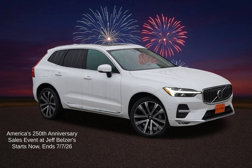 2023 Volvo XC60 B5 Ultimate Bright Theme AWD's photo