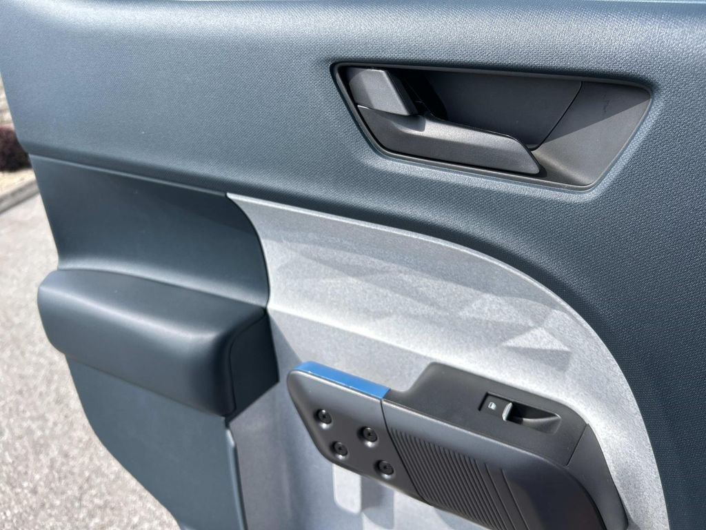 New 2026 Velocity Blue Ford XLT image 19
