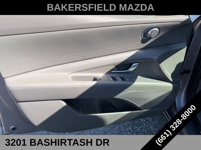 Used 2024 Silver Hyundai SE image 20