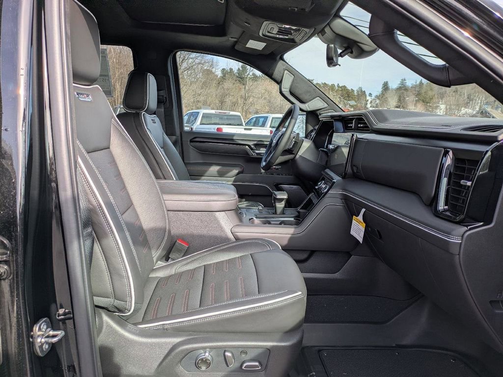 2026 GMC Sierra 1500 AT4X - Photo 6