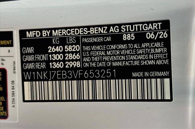 New 2027 MANUFAKTUR Moonlight White Metallic Mercedes-Benz AMG® GLC 53 image 60