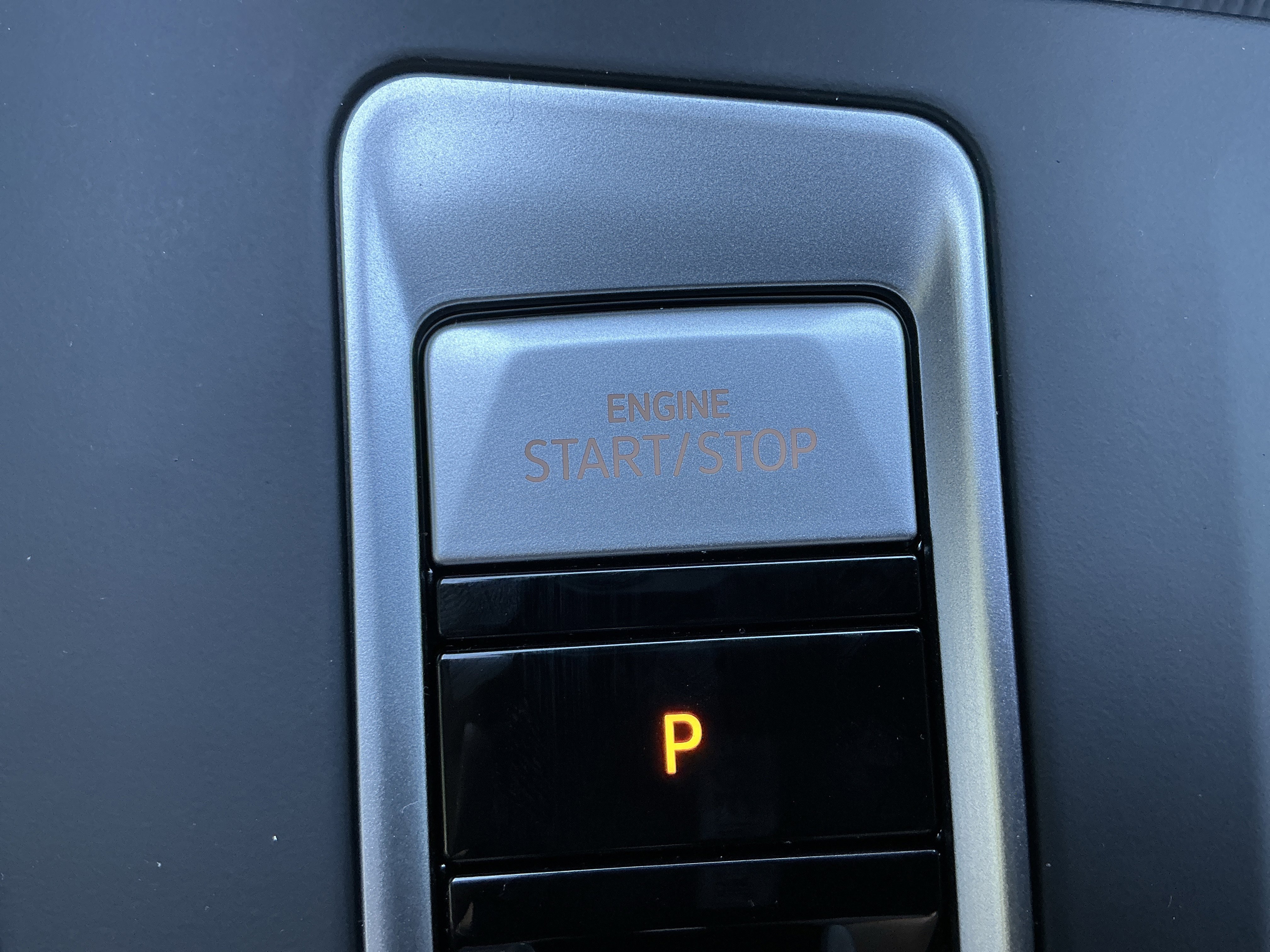 New 2026 Opal White Pearl Volkswagen 2.0T SE image 18